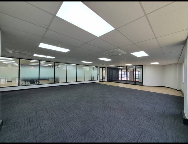 214M² OFFICE TO LET IN SANDOWN